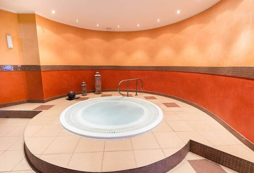 Отель Kudowa Manufaktura Relaksu