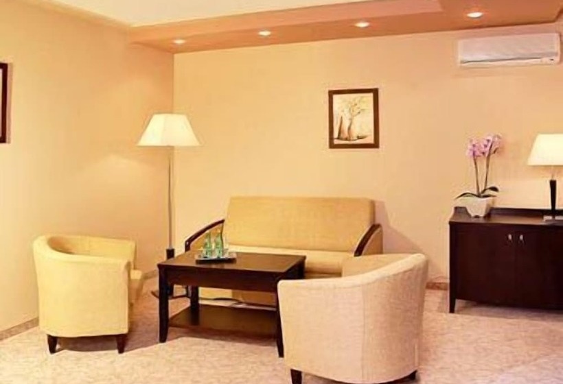 Отель Kudowa Manufaktura Relaksu