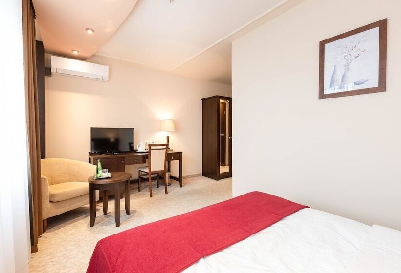 Отель Kudowa Manufaktura Relaksu