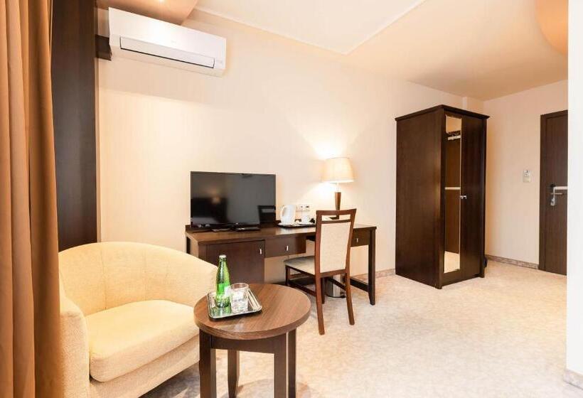 Отель Kudowa Manufaktura Relaksu