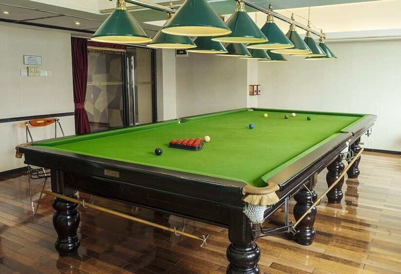 Отель Landmark Canton