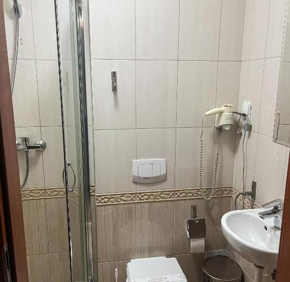 בית מלון כפרי Logos