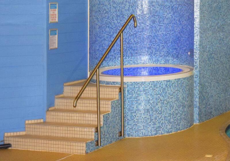 فندق Moness Resort