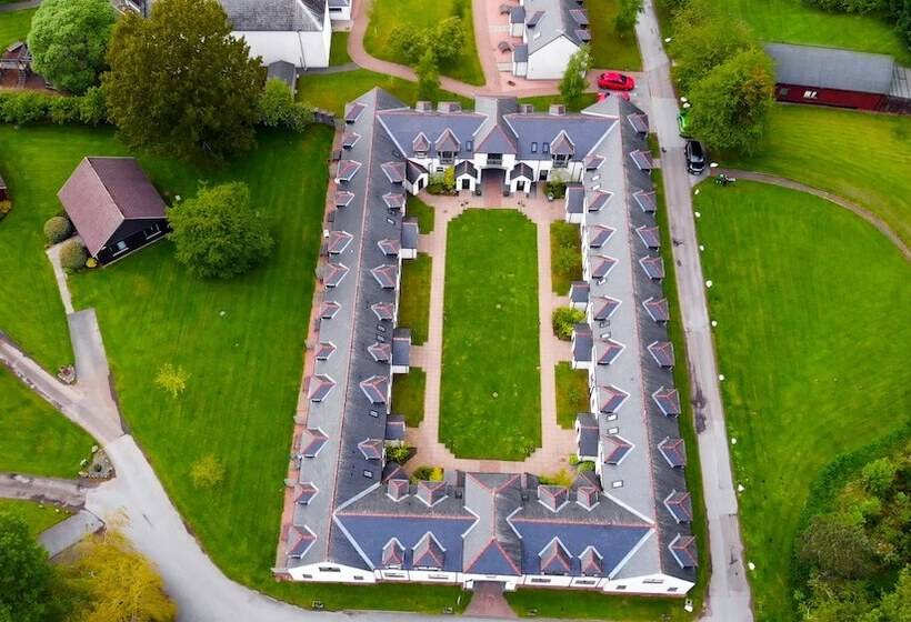 فندق Moness Resort