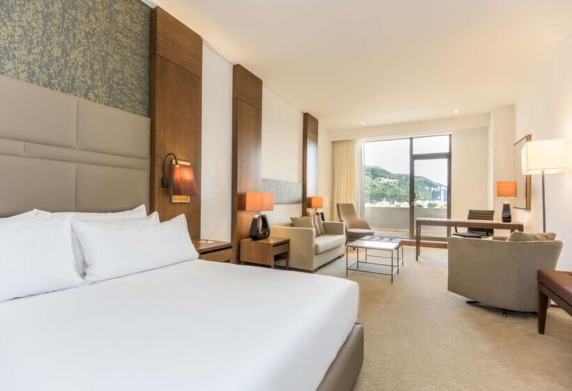فندق NH Collection Bogotá Royal Teleport