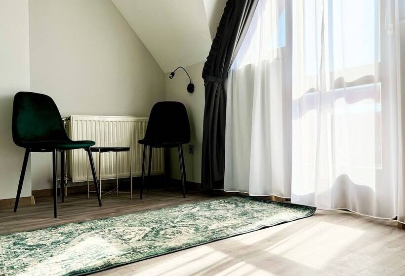 בית מלון כפרי Nussbaum Panzio