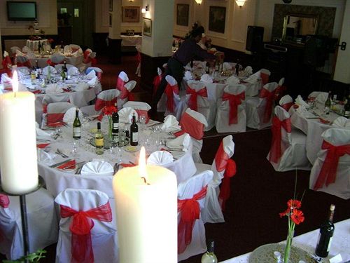 Отель Olivers Lodge