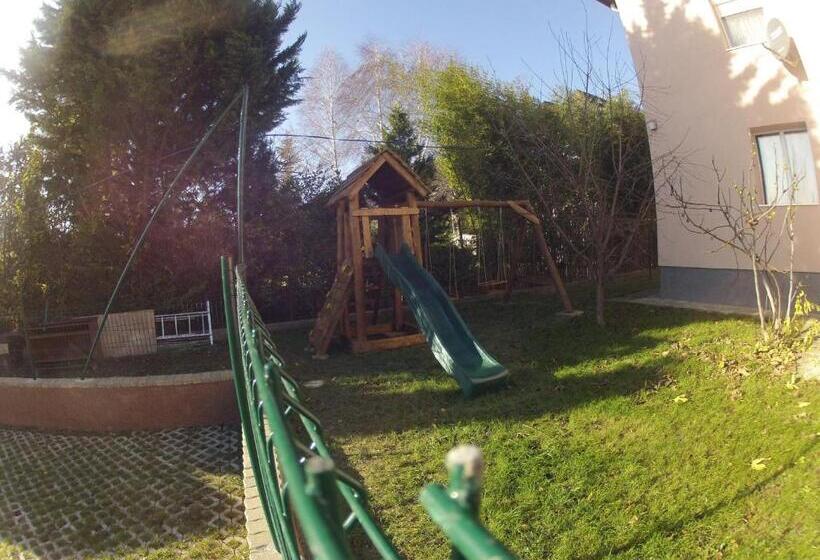 酒店 Olympos Panzió