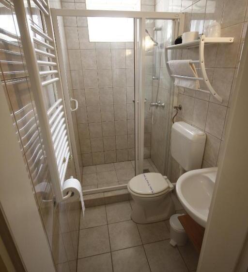 فندق Parti Panzió