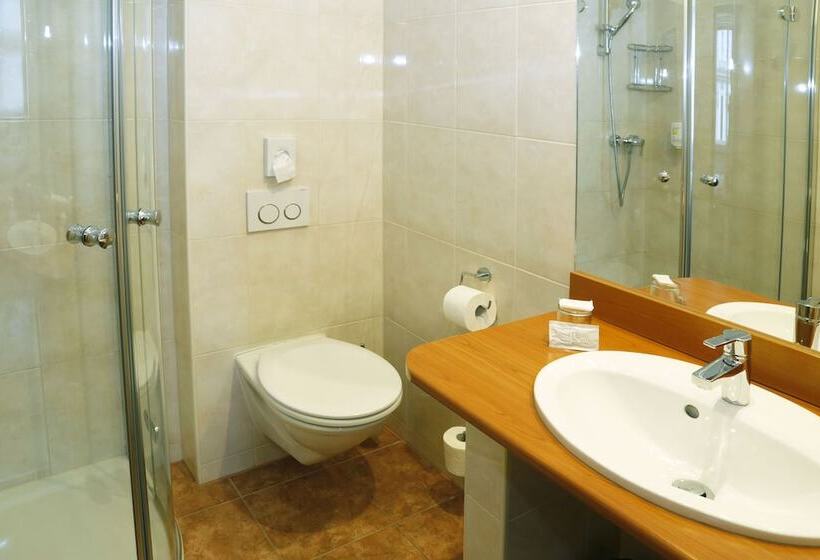 Continental Hotel Pension