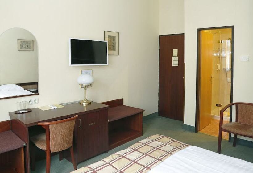 Continental Hotel Pension