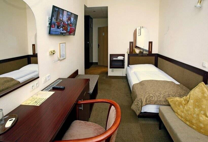 Continental Hotel Pension