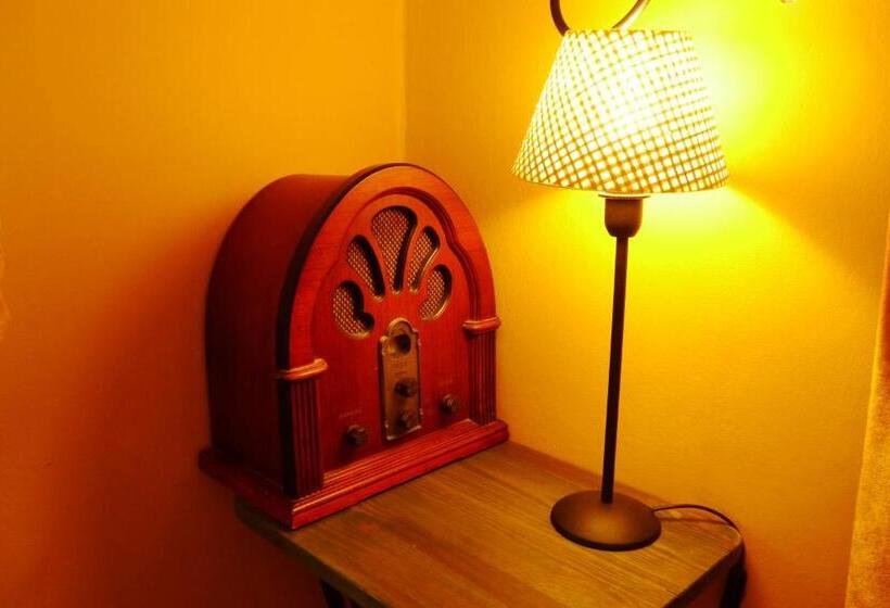 هتل Pensjonat Eden