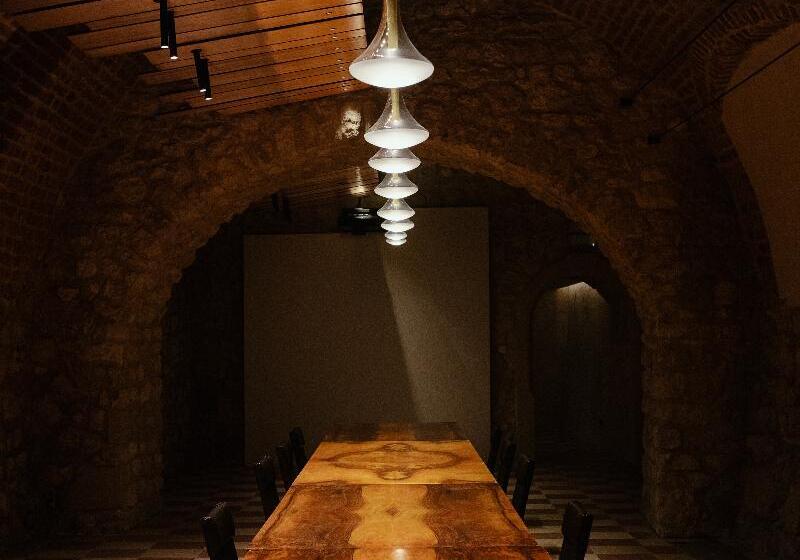 ホテル Pod Różą