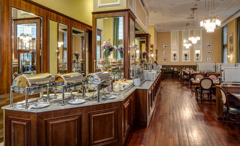 هتل Polonia Palace