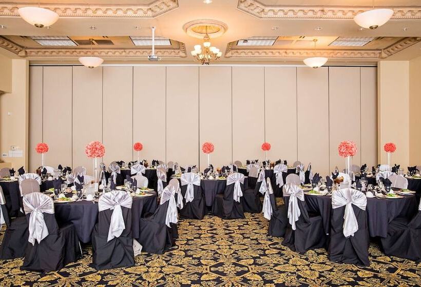 Radisson Hotel El Paso Airport