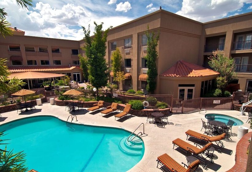 Radisson Hotel El Paso Airport