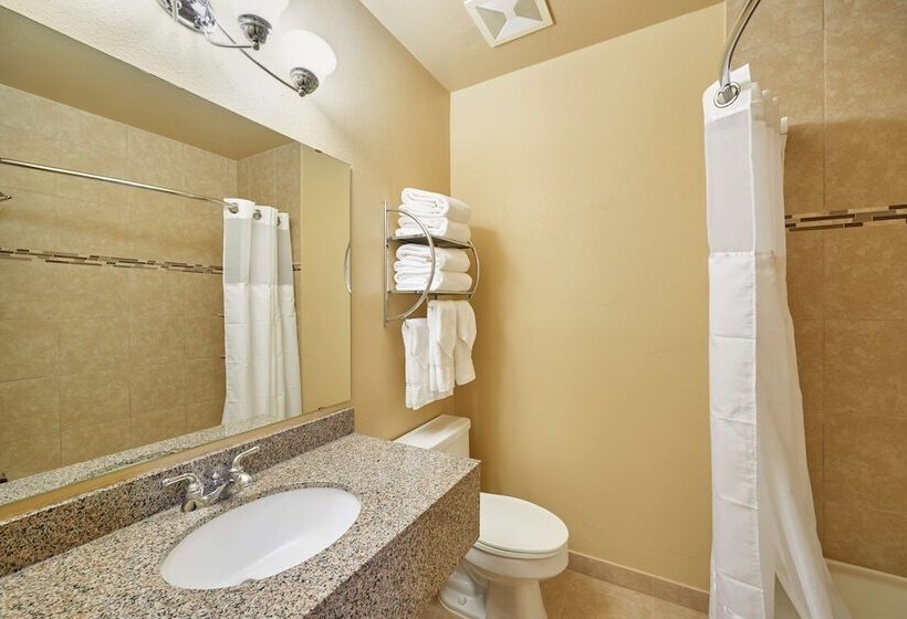 Radisson Hotel El Paso Airport