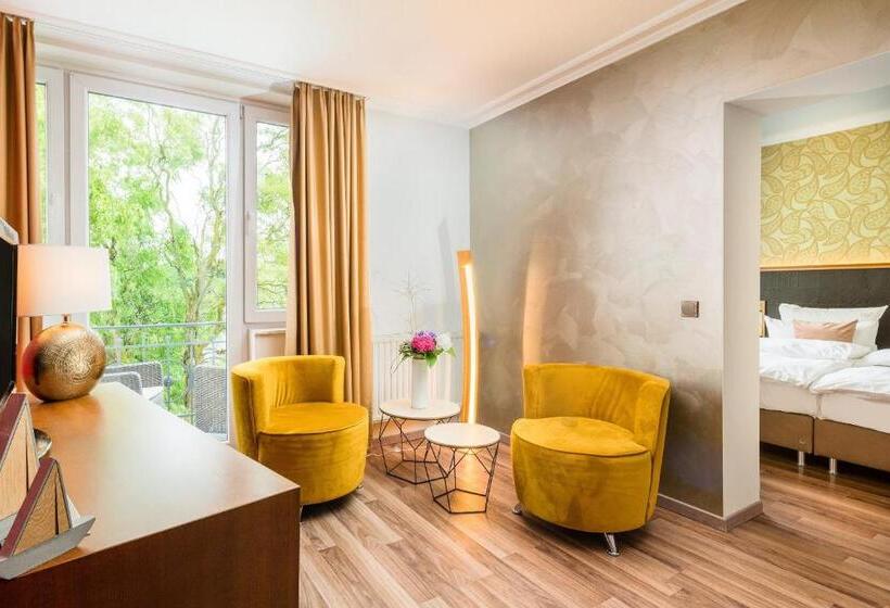 酒店 Residenz Waldkrone Kühlungsborn