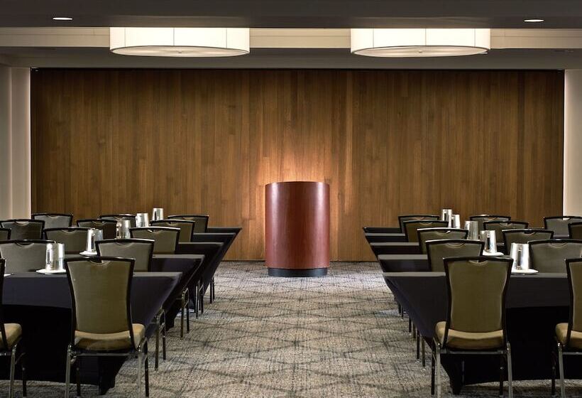 Revere Hotel Boston Common