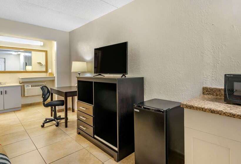 ホテル Rodeway Inn Clearwaterdunedin