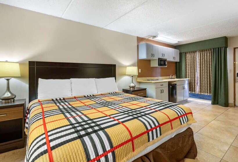 בית מלון כפרי Rodeway Inn Clearwaterdunedin