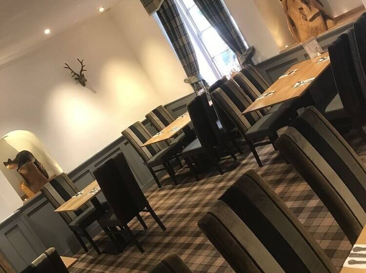 Отель Royal Dunkeld