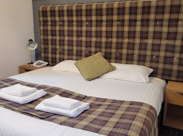 Отель Royal Dunkeld