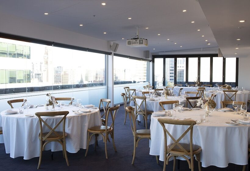 호텔 Rydges Sydney Central