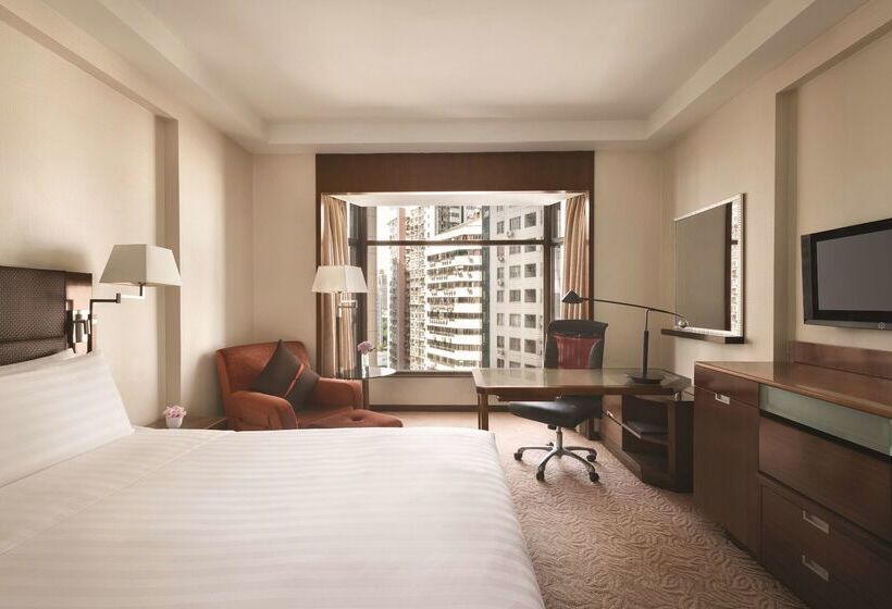 هتل Shangri La Shenzhen   Nearby Luohu Border, Outdoor Swimming Pool