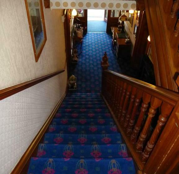 Hotel Somerton House