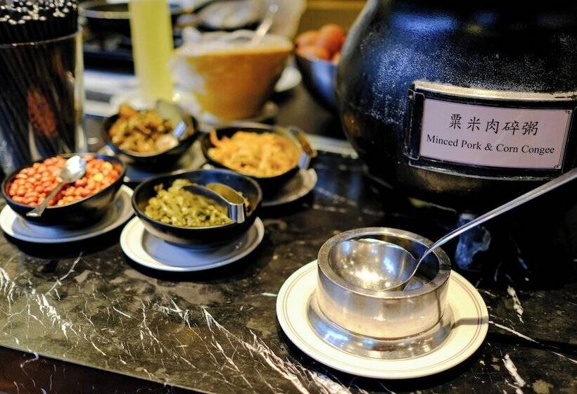 هتل South Pacific