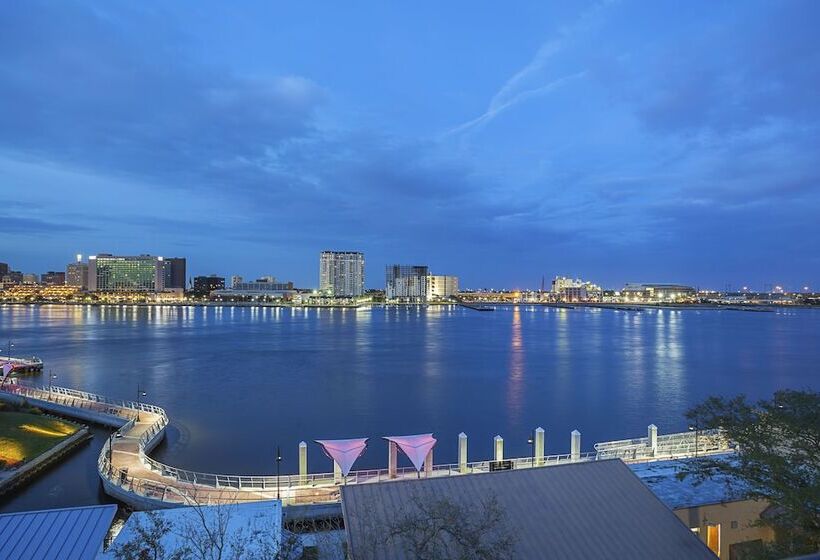 Southbank Hotel By Marriott Jacksonville Riverwalk