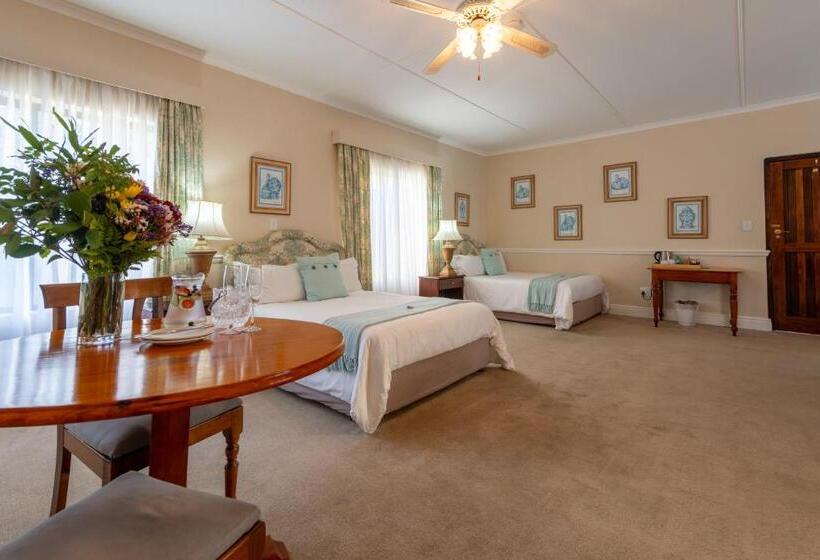 בית מלון כפרי St James Of Knysna