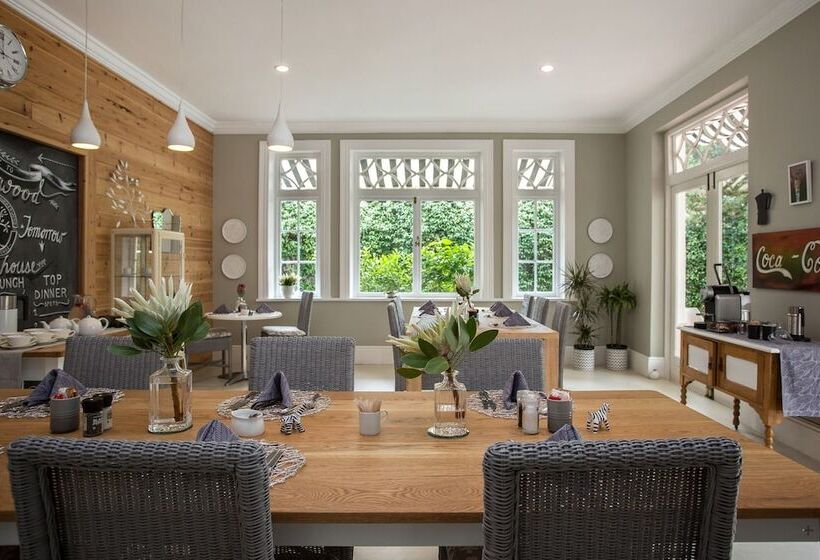 هتل Summerwood Guesthouse