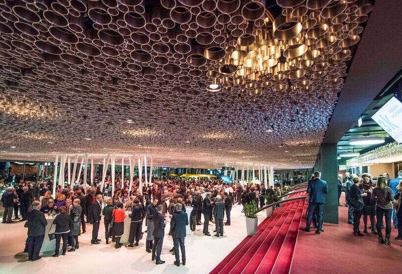 ホテル Swissôtel Kursaal Bern