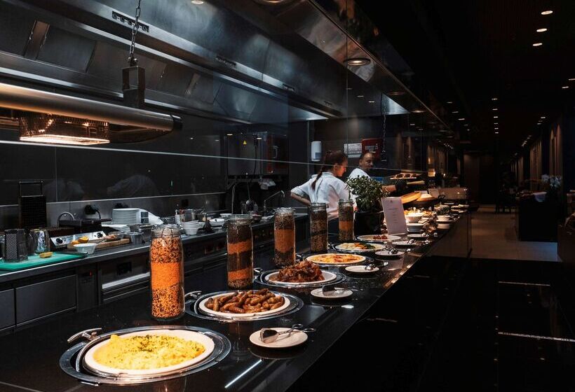 ホテル Swissôtel Kursaal Bern