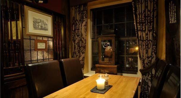 فندق The Bird In Hand Inn, Witney