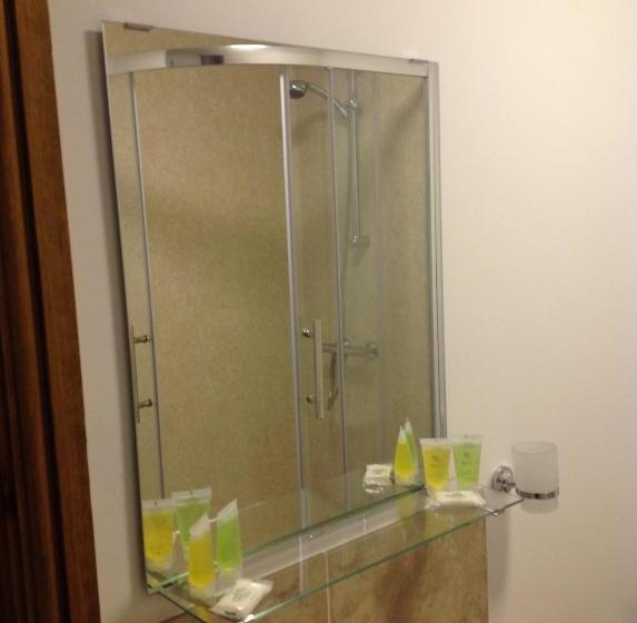 فندق The Fair Green