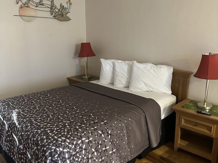 فندق The Floridian Inn