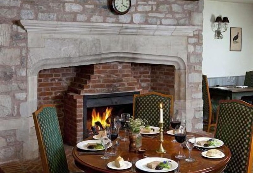 ホテル The Moonraker