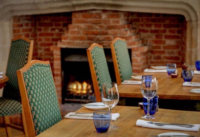 ホテル The Moonraker