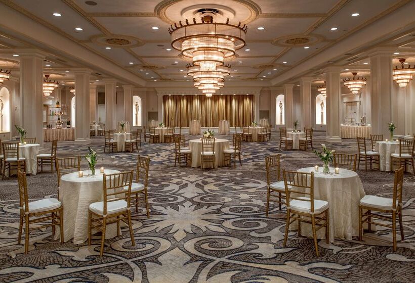 فندق The Roosevelt New Orleans  A Waldorf Astoria