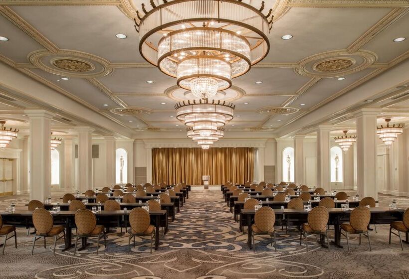 فندق The Roosevelt New Orleans  A Waldorf Astoria