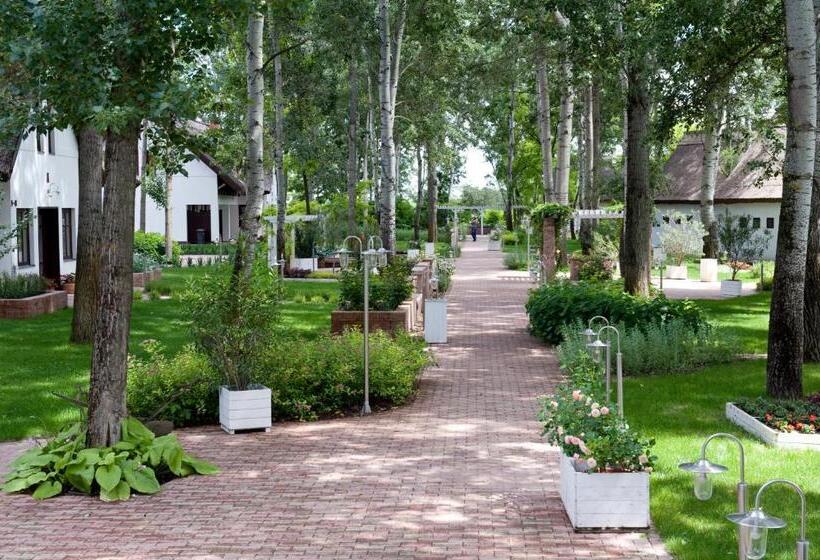 فندق Varga Tanya