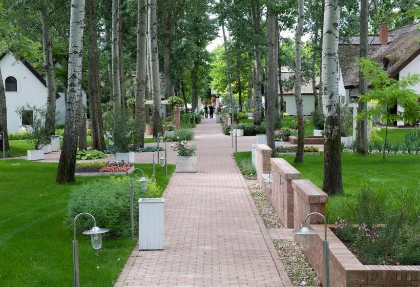 فندق Varga Tanya