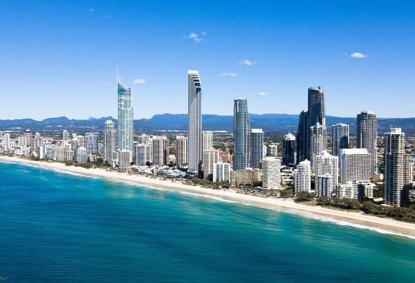 Отель Voco Gold Coast, An Ihg