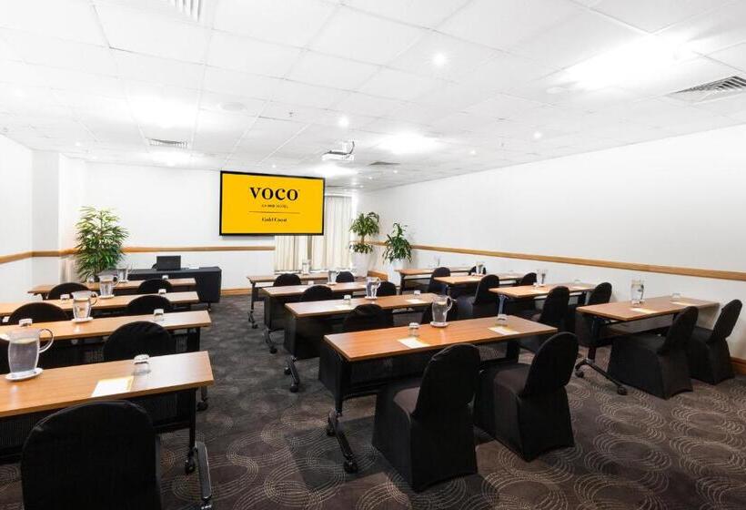 Отель Voco Gold Coast, An Ihg