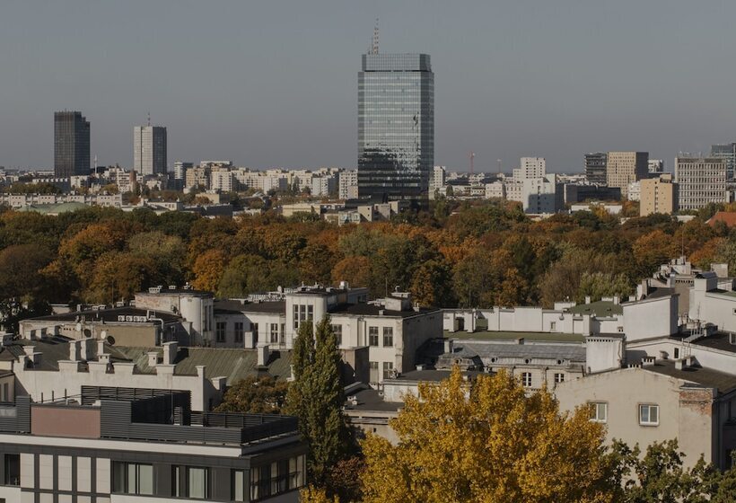 هتل Warszawa