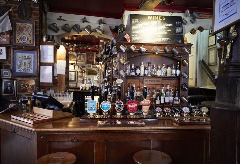酒店 Wykeham Arms